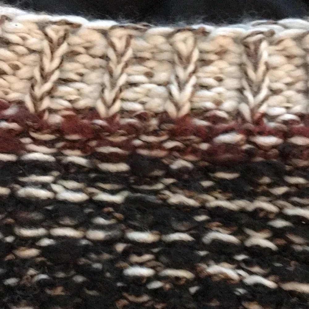 HP 🎉🎉 4 for $10 💗💗 knitted scarf